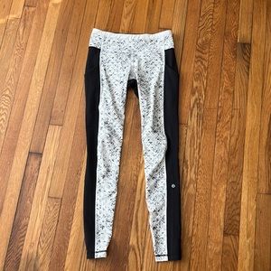 Barely worn lulu lemon leggings!